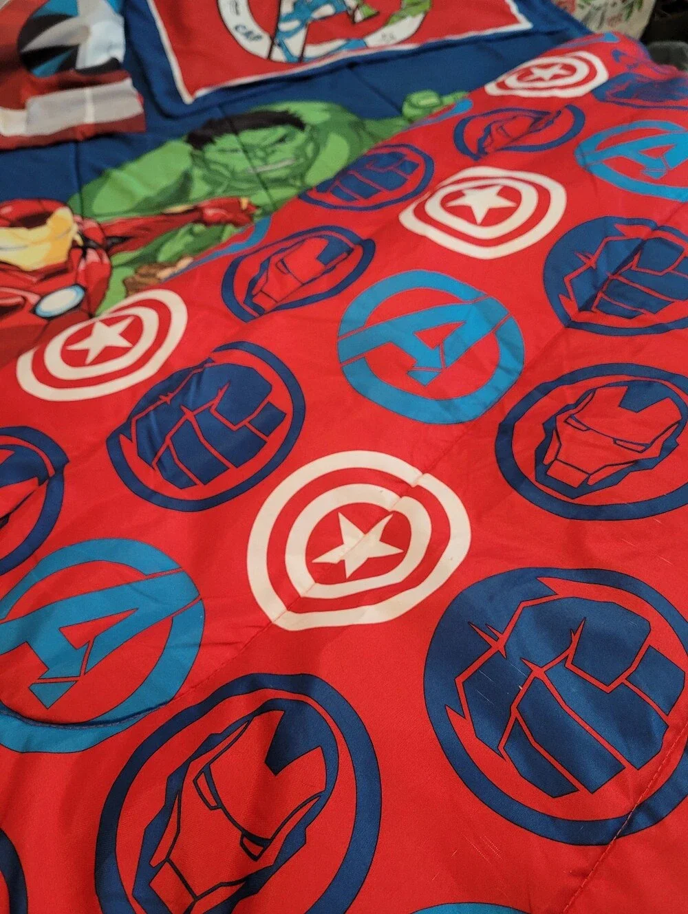 Marvel Avengers Twin Comforter Set And Curtains